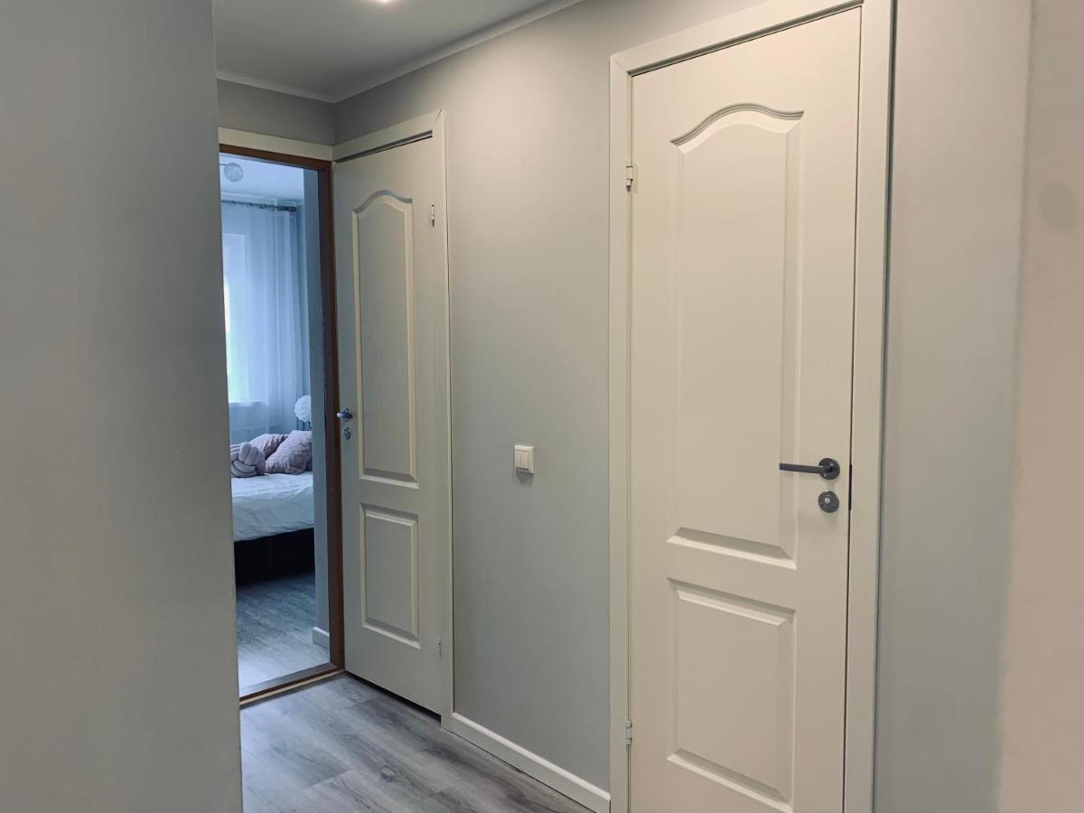You'Ll Love This Large Apartment! Free Parking! Tallinn Exterior photo